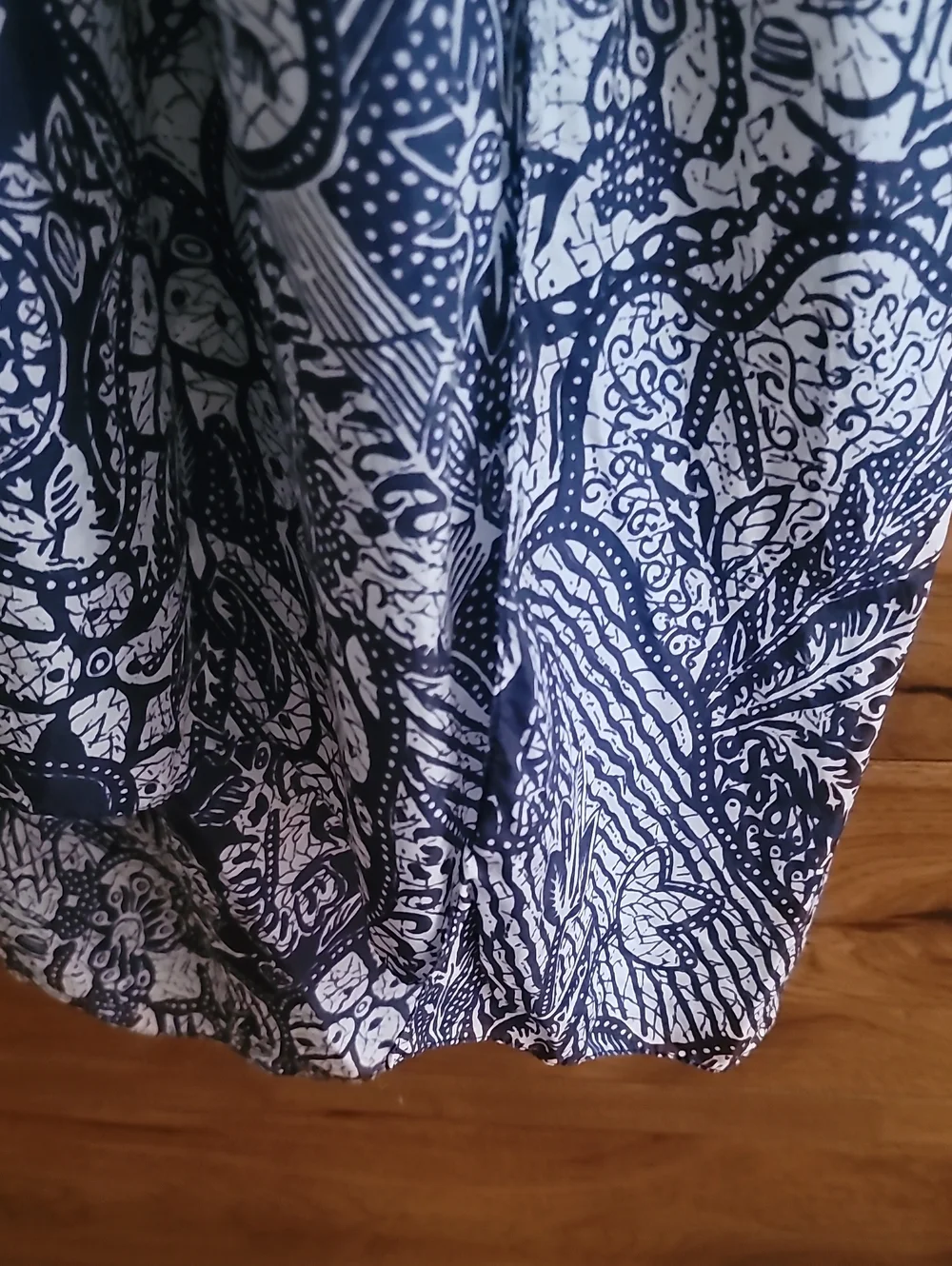 100% Silk Lightweight Oversized Scarf